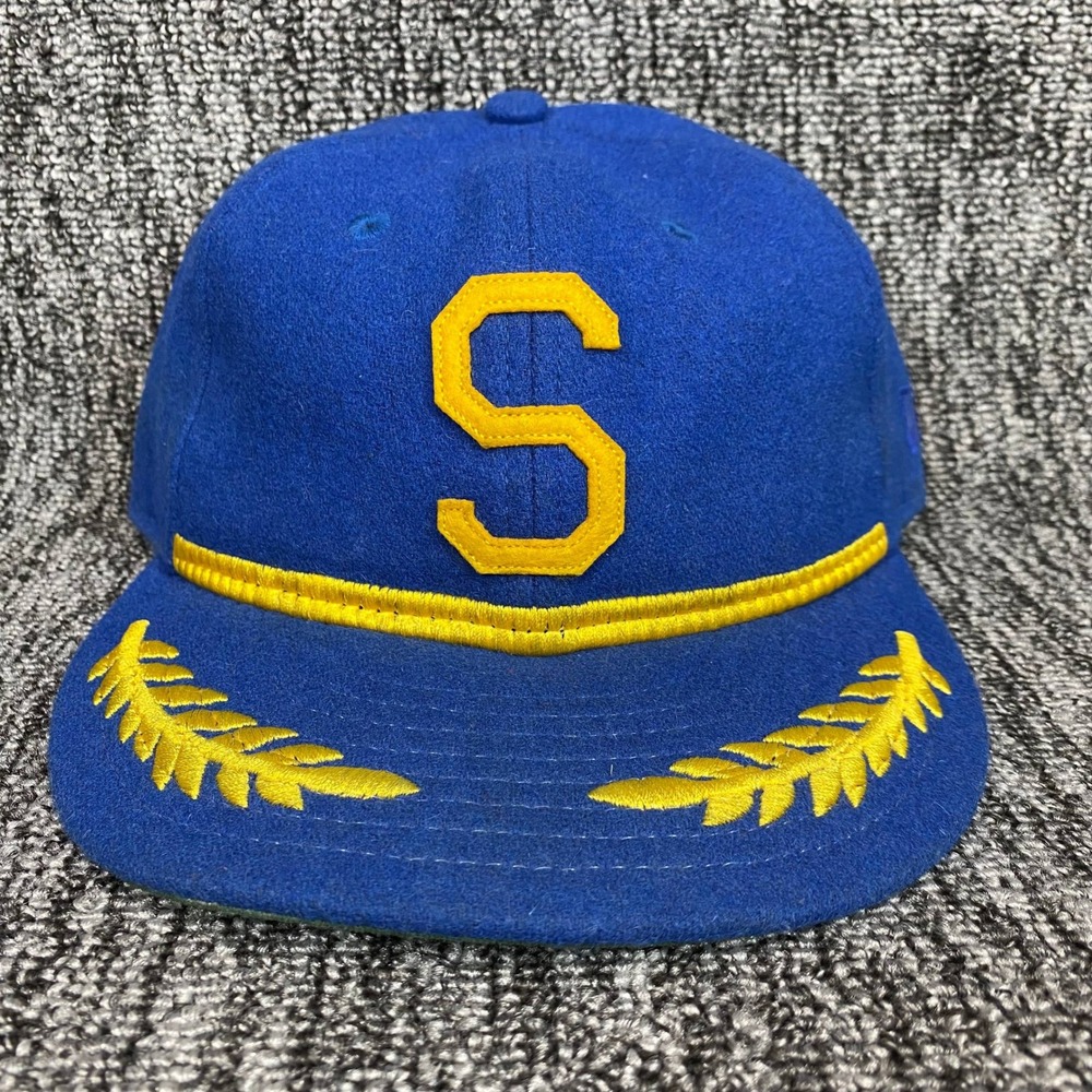 VTG New Era Heritage Series Seattle Pilots Fitted Hat 7 1/4 Blue green Cap